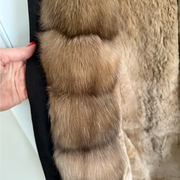 LAFURIA Brand , Russian Sable Fur parka, size S-M - Picture 4 of 10
